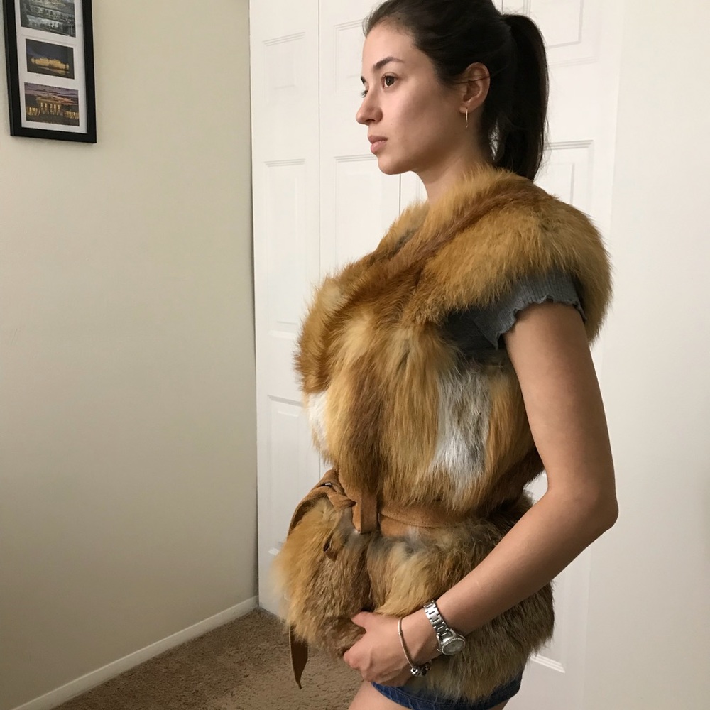 🔥🔥Real fox fur vest /coat🔥🔥!! Size S-M